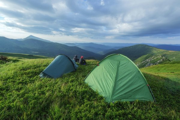 Quels sont les avantages et inconvénients des tentes gonflables pour le camping?